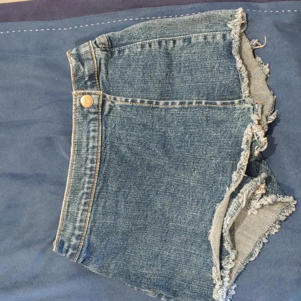 Jean Skort